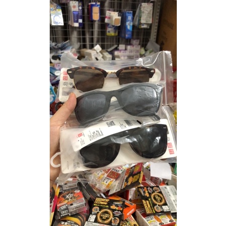 Kính chống tia UV uniqlo chính hãng sale