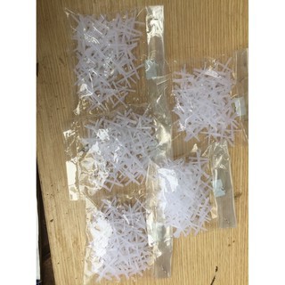 Ke lát gạch các cỡ (túi 100gr)