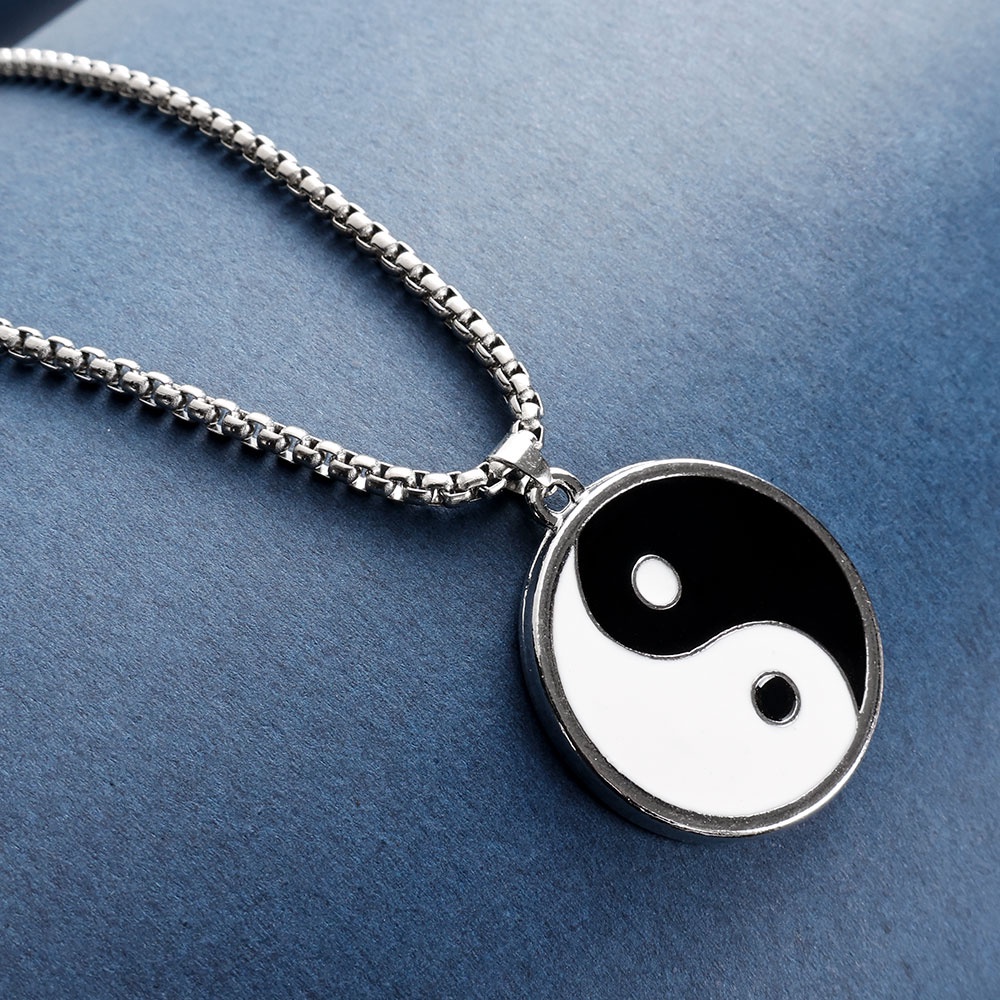 Vòng cổ Mặt Âm Dương Bằng Thép Không Gỉ Màu Trắng / Đen Phong Cách Yin and Yang Gossip Thái Cực Quyền Thời Trang Cho Nam