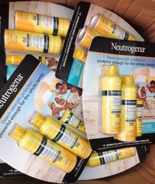 Chống nắng dạng xịt Neutrogena