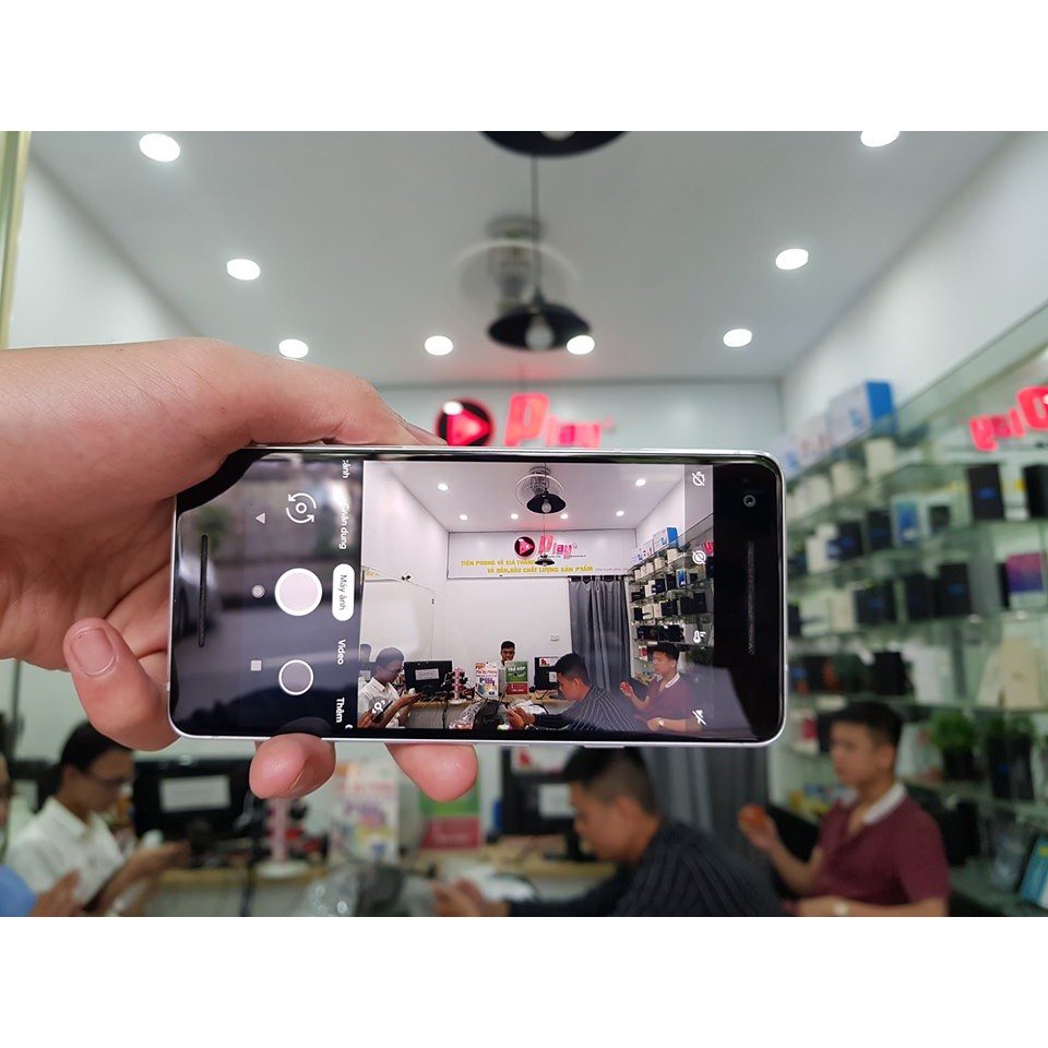 Điện Thoại Google Pixel 2 99% Siêu phẩm công nghệ đầu / siêu camera / mua Tại PlayMobile | BigBuy360 - bigbuy360.vn