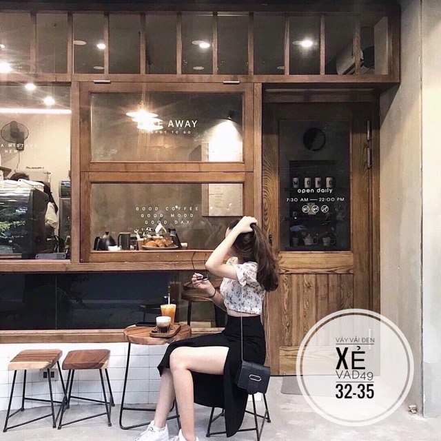 Bigsize Váy vải đen xẻ VAD49(32-35)