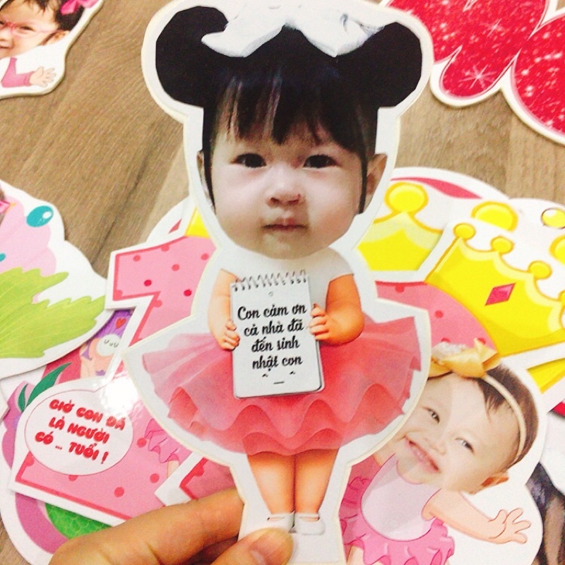 Hình chibi cảm ơn bé trai