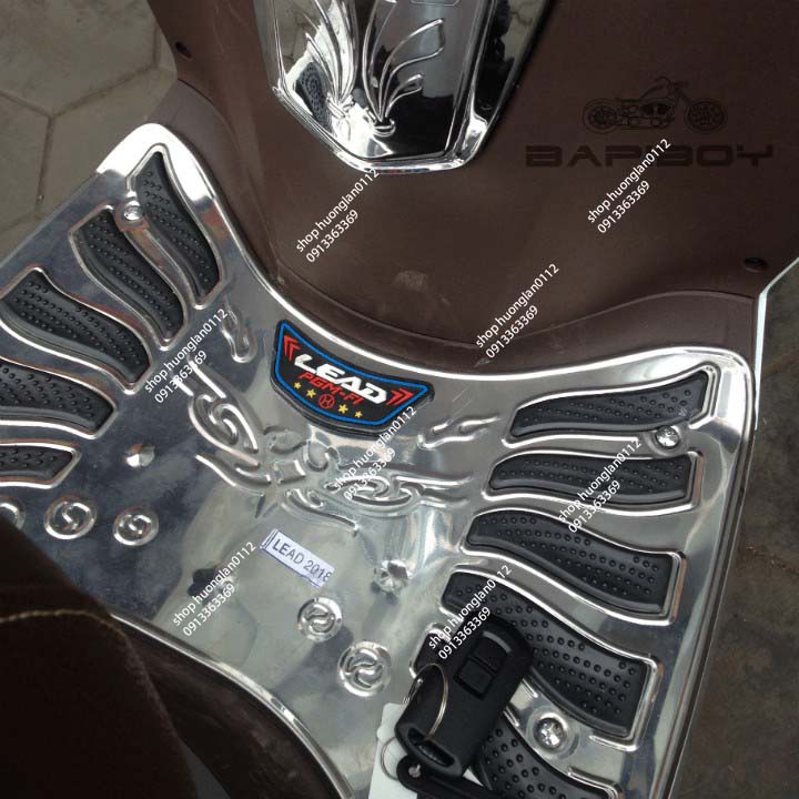 THẢM ĐỂ CHÂN INOX XE MÁY VISION, LEAD, SH MODE, SH