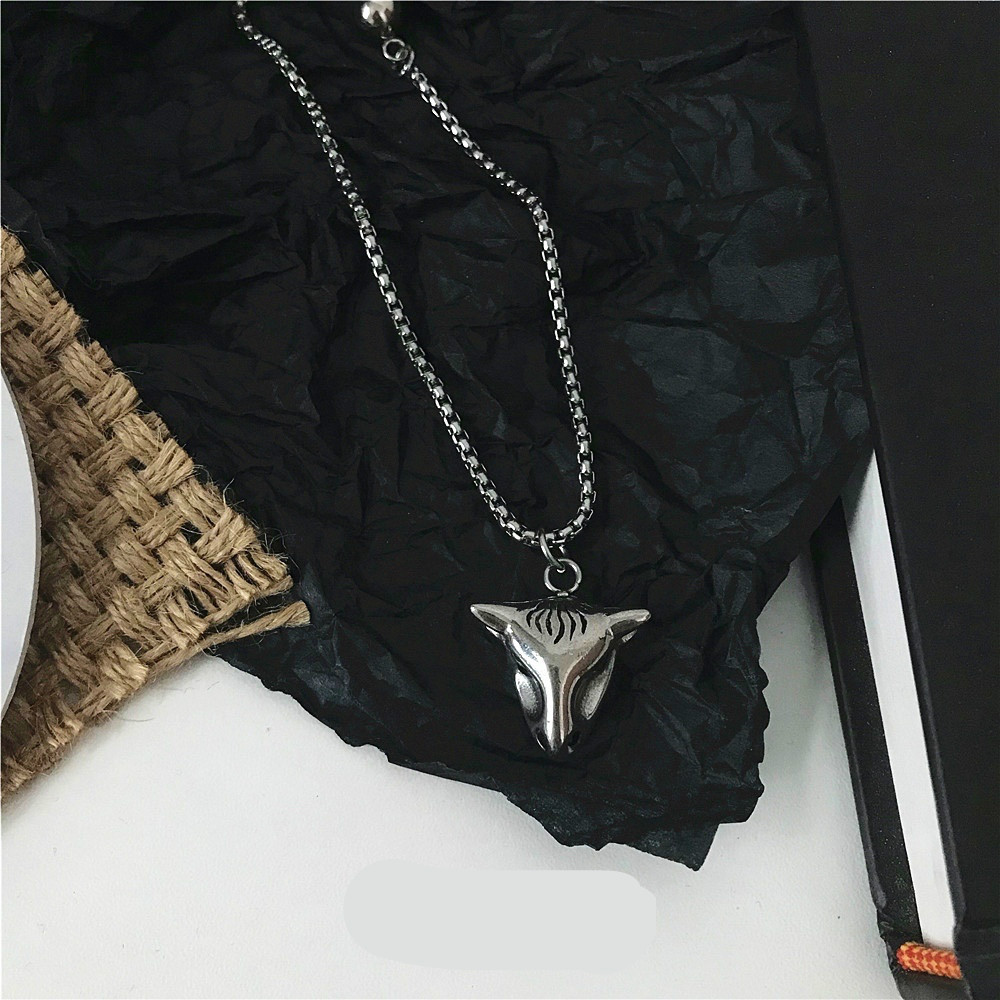 vòng cổ Inox Đơn Giản Tauren