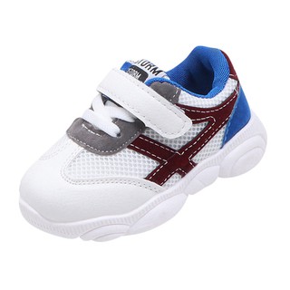 Giày sneaker thể thao cho bé trai