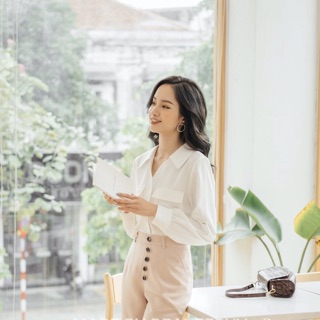 Áo sơ mi cổ V ( giá đã sale)