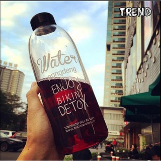 BÌNH NHỰA DETOX ĐỰNG NƯỚC 1000ml + tặng kèm túi vải PONGDANG | BigBuy360 - bigbuy360.vn