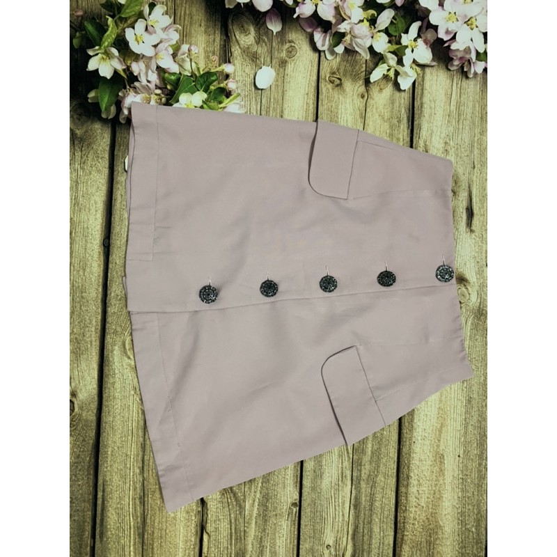 Thanh lý chân váy Joven