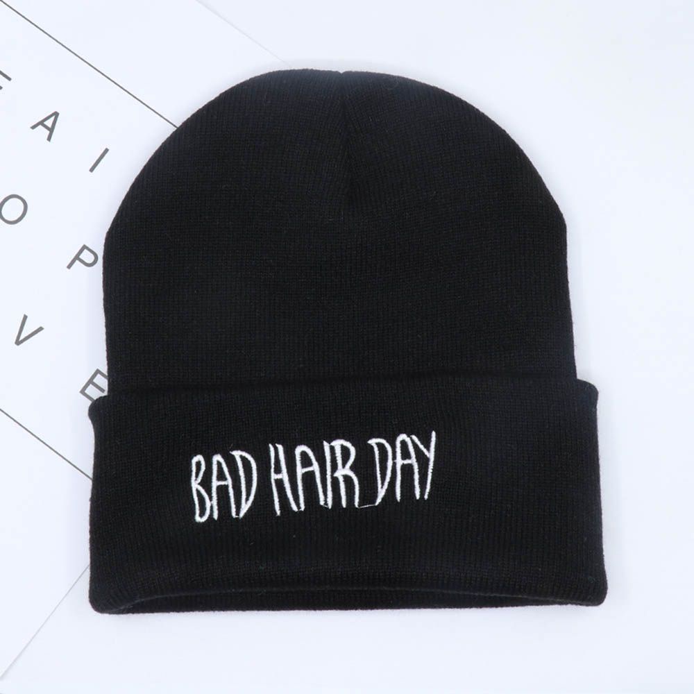 Mũ beanie Mềm Thêu Chữ Bad Hair Day Nhiều Màu Sắc Thời Trang Thu Đông Cho Nam Và Nữ