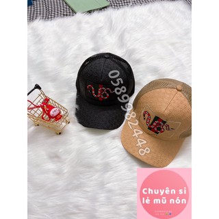 Nón kết lưỡi trai phối lưới con rắn