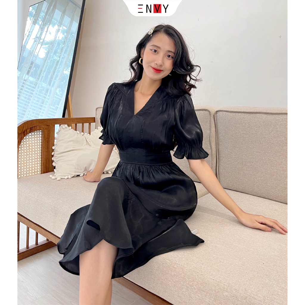 Đầm cổ V xòe bèo đuôi cá ENVY D164