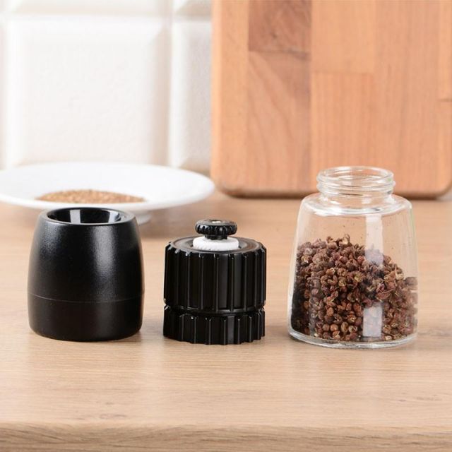 Lọ xay tiêu - IKEA ăn bữa nào xay bữa đó rất thơm và tiện lợi