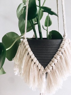 Dây treo cây macrame tua rua