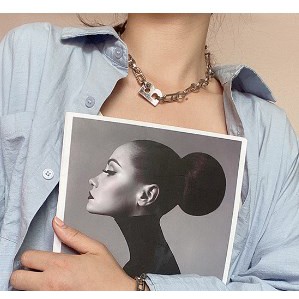 Dây chuyền nữ trang mặt chữ B phong cách Hip Hop - vòng cổ xích chữ B chorker cá tính cho phụ kiện  - Lolotica