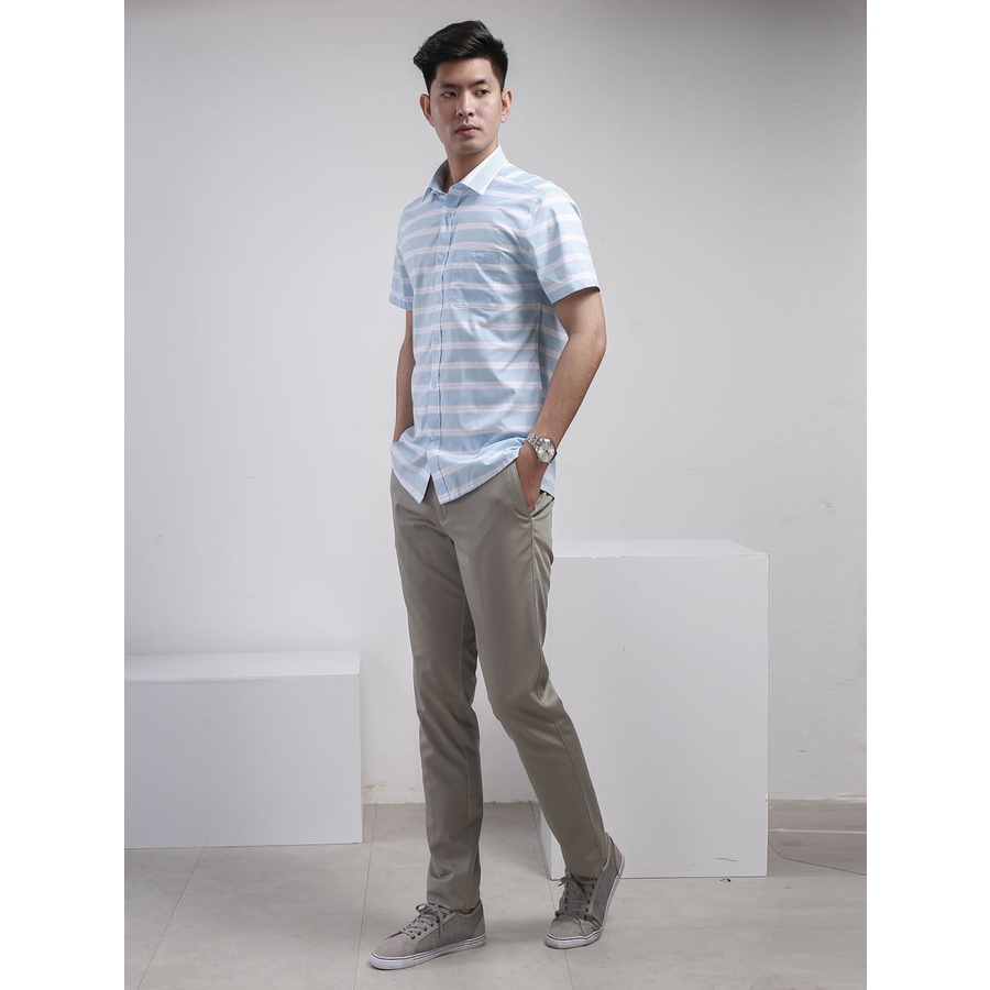 Áo sơ mi nam ngắn tay ARISTINO ASS077S8 tà bằng, dáng reguler fit, chắt modal sợi sồi, có túi ngực