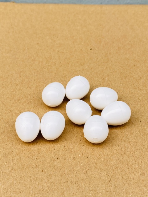 TRỨNG GIẢ CHO BẢY MÀU, MANH MANH, SẮC NHẬT