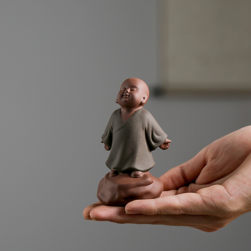 Tượng Chú Tiểu Đón Nắng Gốm Màu