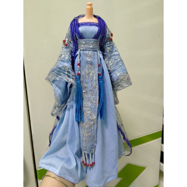 trang phục cổ trang búp bê