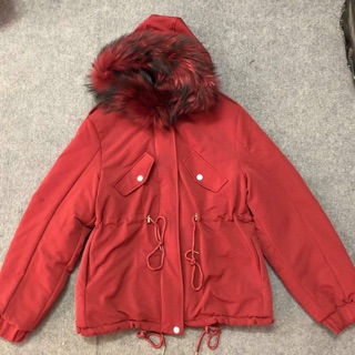Parka đỏ mũ lông
