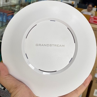 Bộ phát Wifi Grandstream GWN7605, Hỗ trợ 100+ user, Chuẩn AC MU-MIMO 1200Mbps - USA