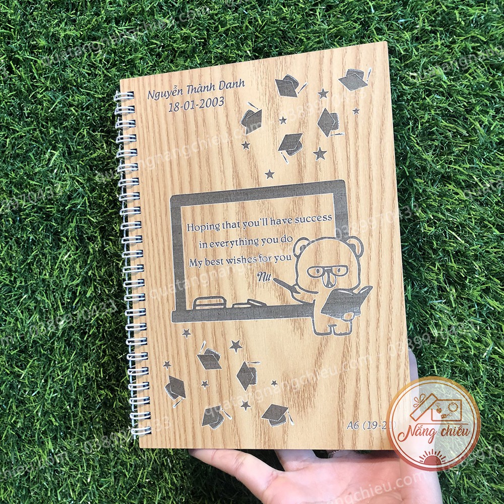 Sổ tay quà tặng tri ân thầy cô thiết kế theo yêu cầu - Sổ bìa gỗ cứng, gáy xoắn lò xo hiện đại dày 100 trang