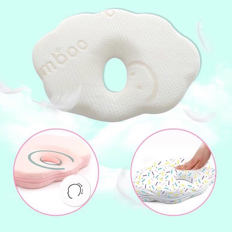 Gối chống bẹp méo đầu an toàn tiện dụng cho bé