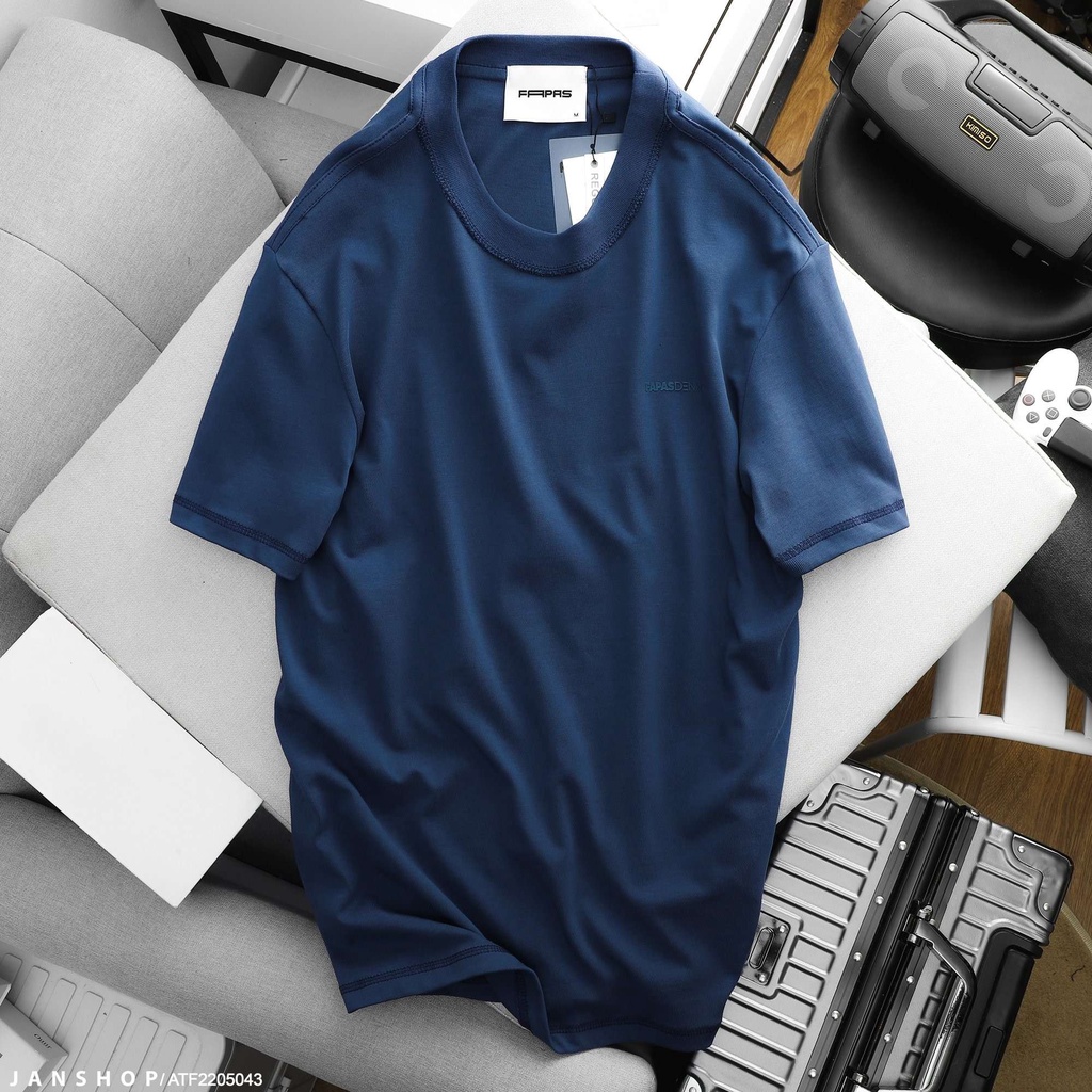 Áo Thun Chất Vải Cotton Dày Dặn Co Giãn, Thoáng Mát Và Thoải Mái Giúp Anh Em Có Những Set Đồ Năng Động