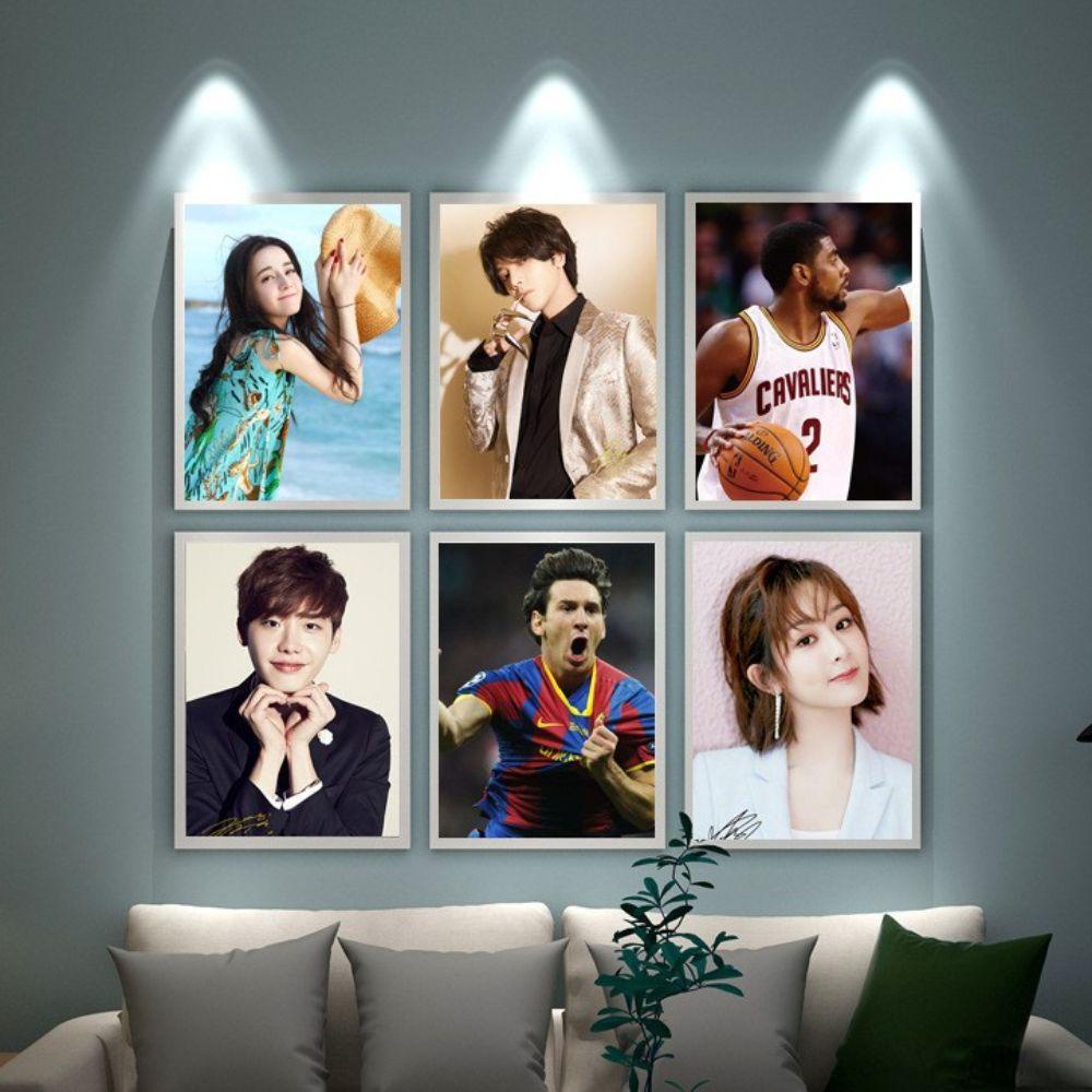 Set 8 Tấm Poster Dán Tường Hình Ngôi Sao Xiao Zhan