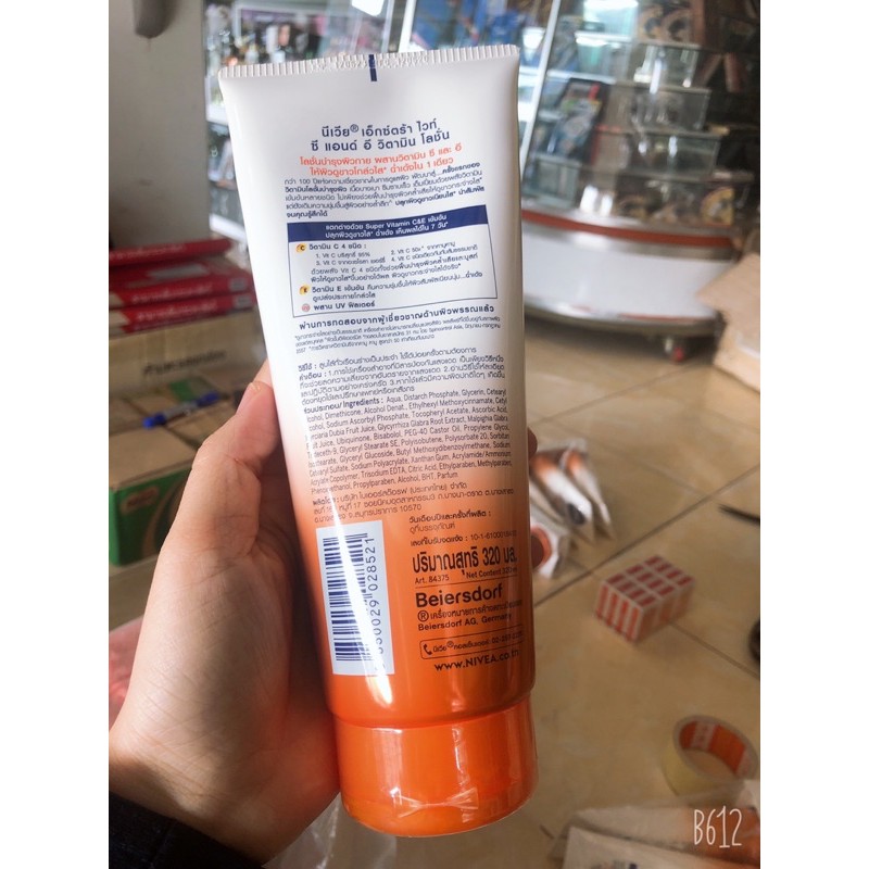 Dưỡng thể Nivea extra white c&amp;e thái lan 320g