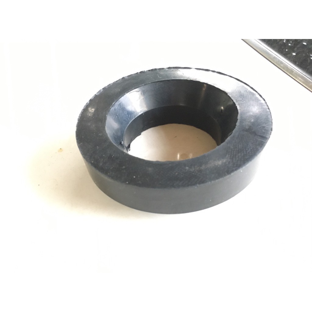 Cao su bát bánh bèo vòng đệm giảm xóc đệm lò xo sau chấn nén phuộc nhúng trước xe hơi ô tô Toyota Innova