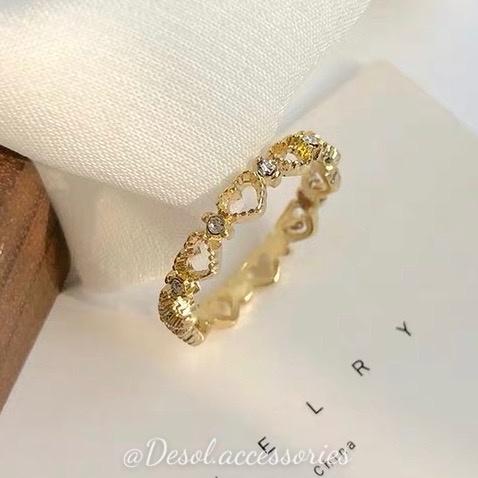 Nhẫn Mirabelle thiết kế hình tym đính đá Zircon thời trang R036 Desol.accessories
