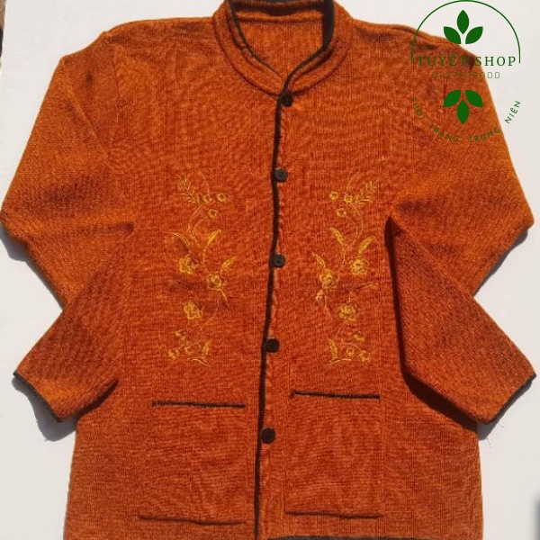 Áo Len Thêu Hoa Mai Cài Cúc Cho Bà Chất Len Mỏng