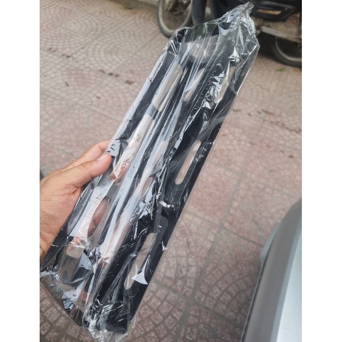 Kệ để gia vị hình chữ nhật sơn tĩnh điện dán tường không cần khoan đục tiện lợi