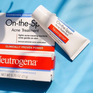 Kem Thoa Mụn Neutrogena On The Spot Acne Treatment