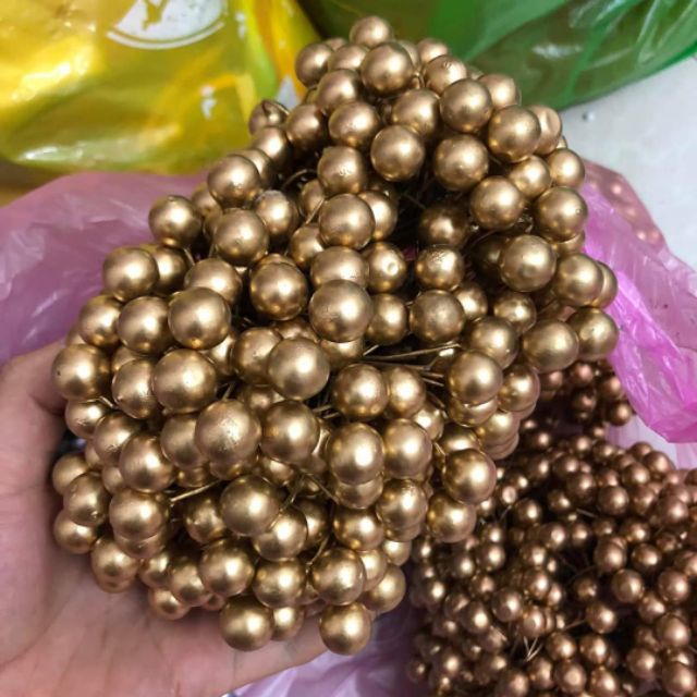 Combo hạt châu làm hoa cầm tay cô dâu
