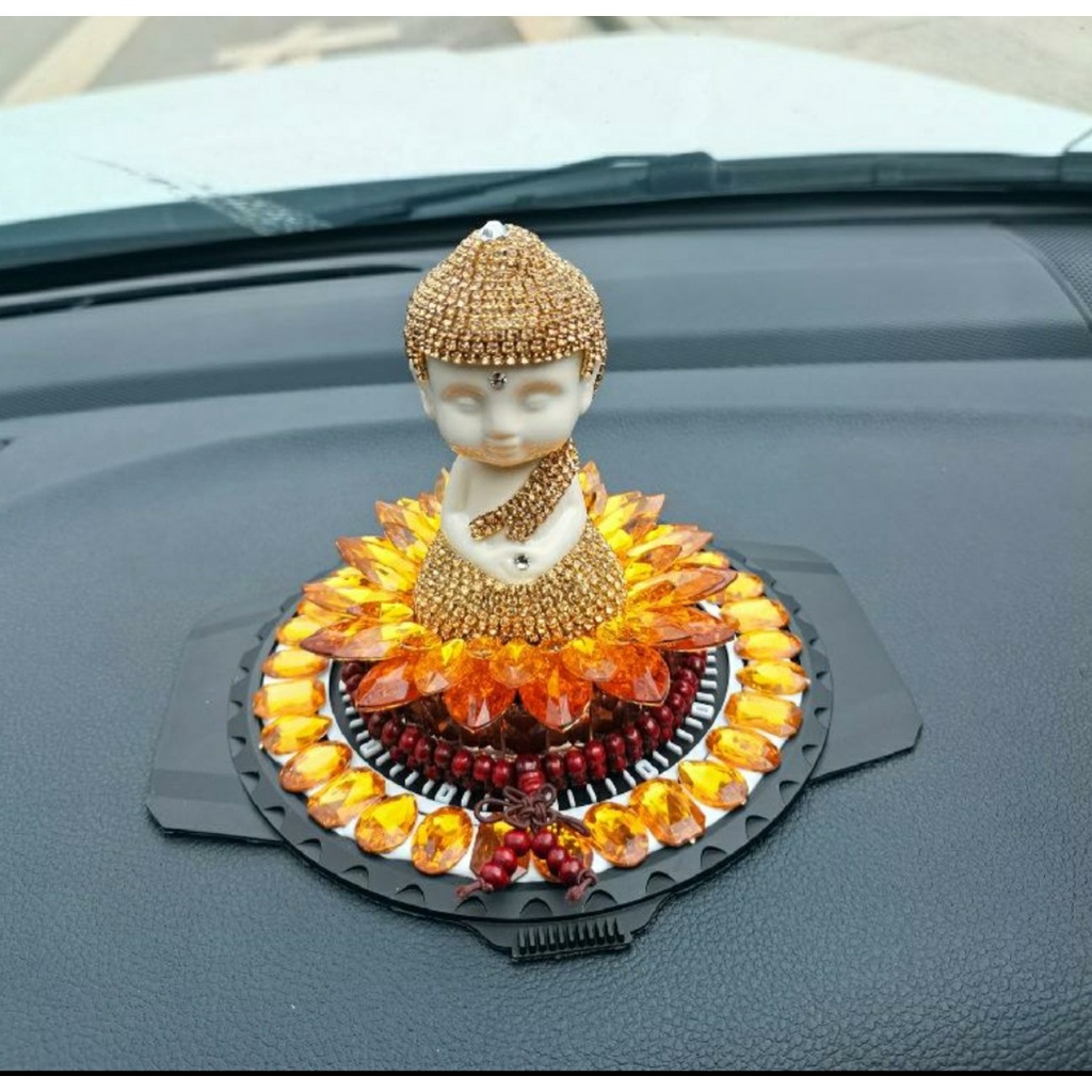 Tượng Phật Pha Lê Ngự Đài Sen Kèm La Bàn Phong Thủy Trang Trí Taplo Ô TÔ