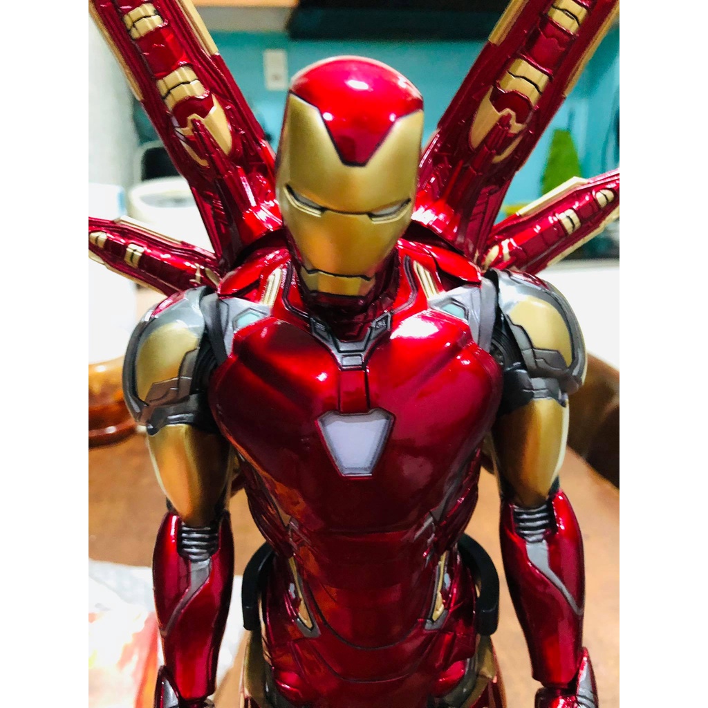 Mô hình người sắt Iron man Mk 85 1/6 cao 31cm - Empire Toys Crazy Toys