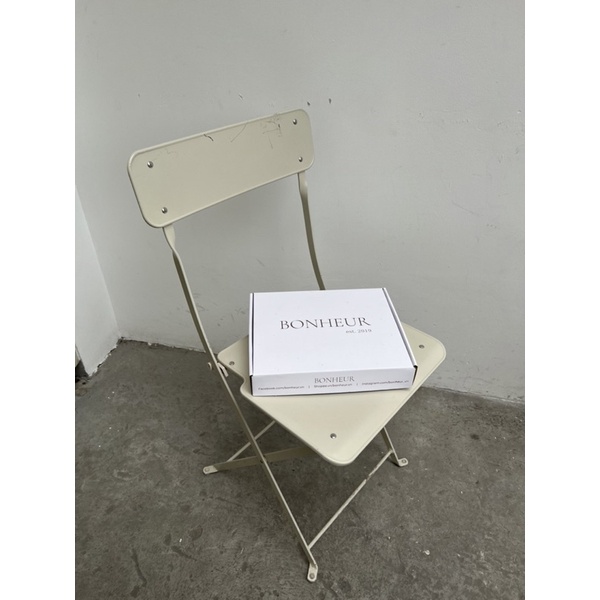 Hộp giấy Bonheur gói quà