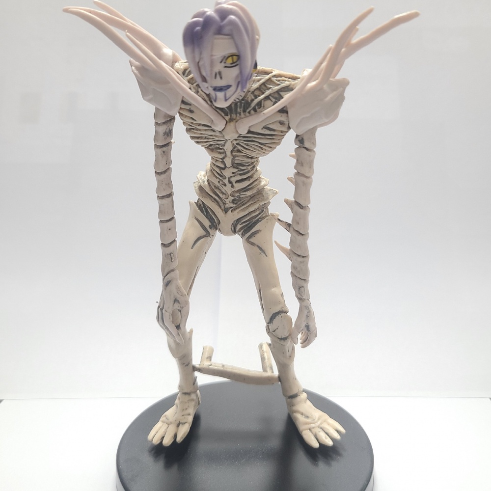 Mô hình nhân vật trong phim Death Note chân thật