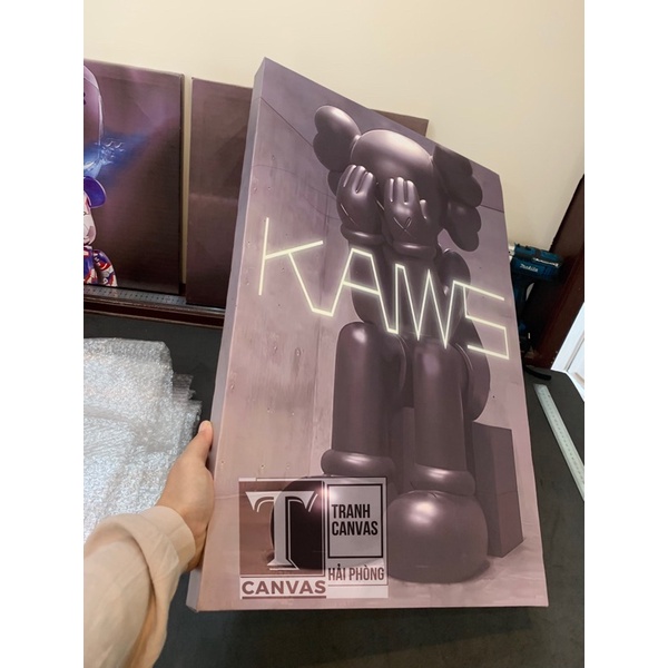 (tranh đặt) Tranh Canvas treo tường phòng khách, tranh hiện đại, tranh Kaws Toy cool ngầu MÃ KAWS29XL