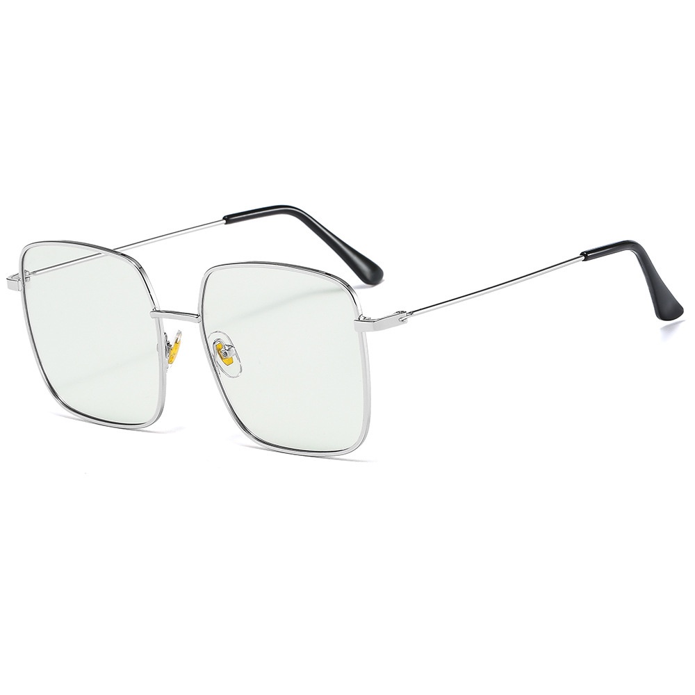 Mắt Kính Chống Tia Bức Xạ Và Ánh Sáng Xanh Cho Cả Nam Và Nữ