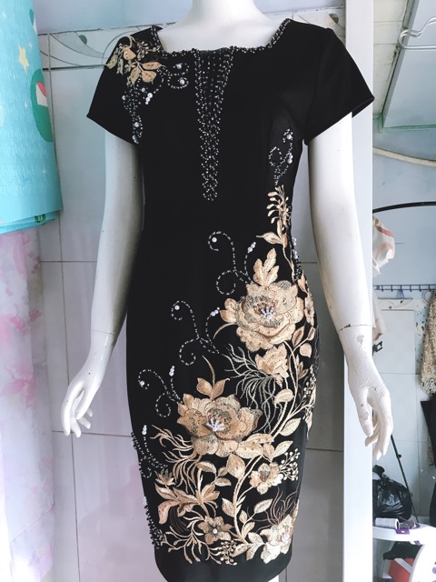 Đầm trung niên nữ kết ren đầy đủ size