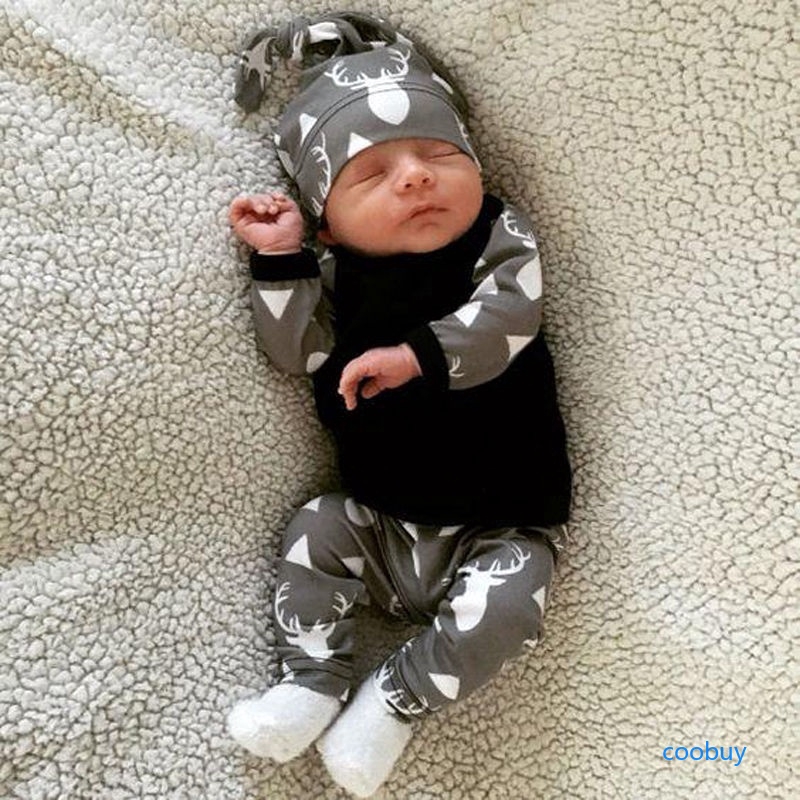 Bộ 3 món gồm áo thun in hình tuần lộc + quần dài + nón cho bé