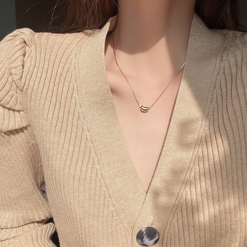 Vòng cổ mặt hình hạt đậu bằng thép titan thời trang