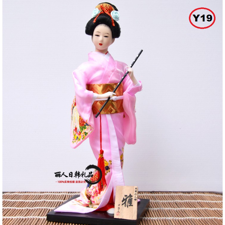 Búp bê Geisha mặc Kimono truyền thống cao 30cm thích hợp trang trí kệ sách, văn phòng, phòng đọc, phòng khách...