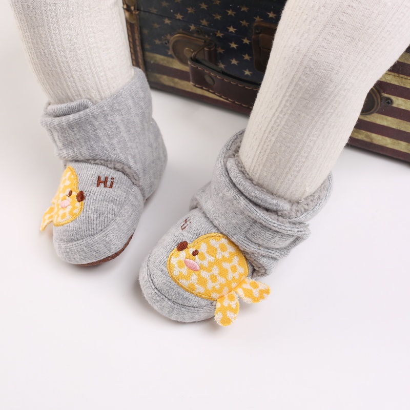 Giày Bốt Giữ Ấm Mùa Đông In Họa Tiết Gấu Hoạt Hình Dễ Thương Cho Bé Sơ Sinh