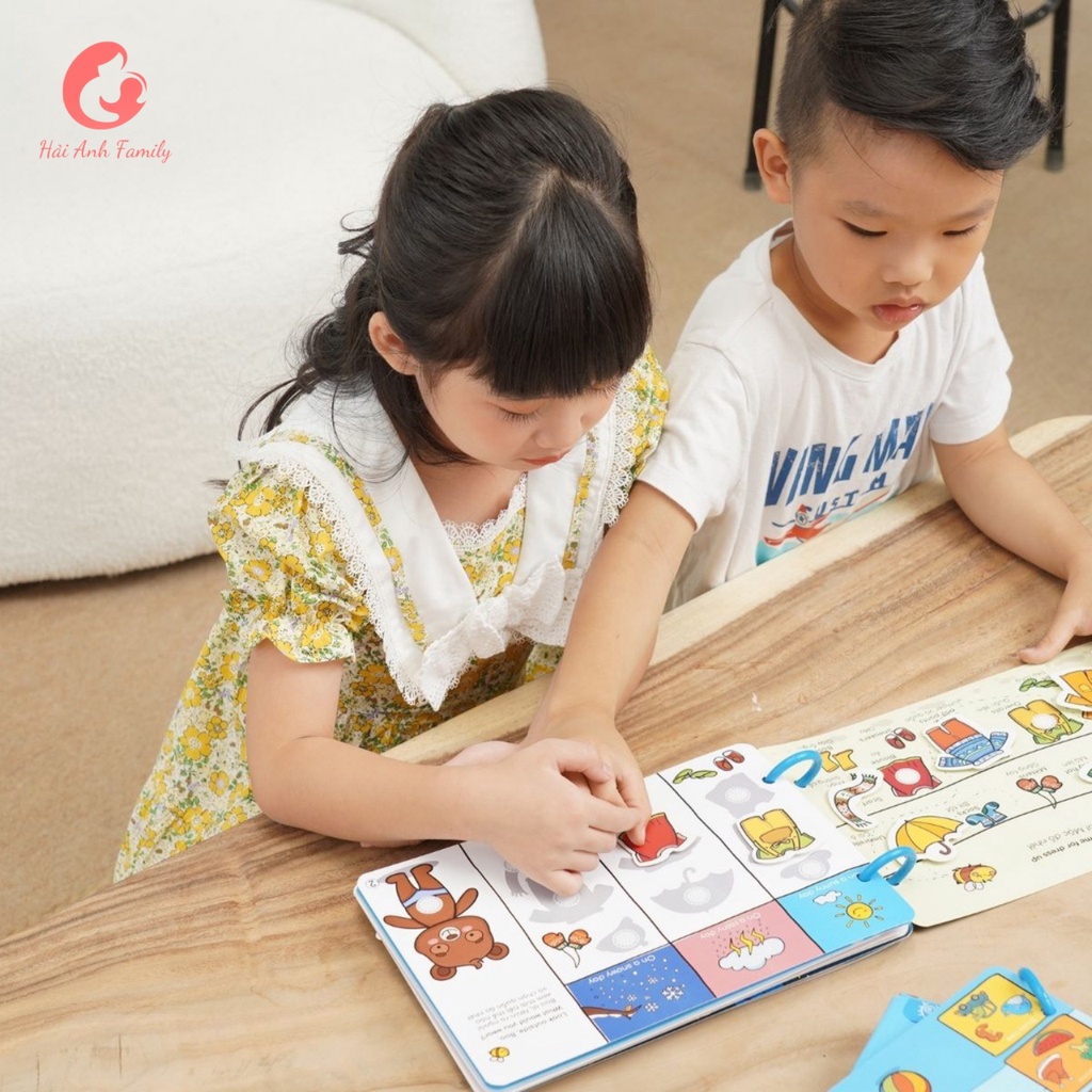 Học liệu bóc dán Busy Book cho bé vừa học vừa chơi  nhiều chủ đề đa dạng, song ngữ Anh Việt Lalala Baby
