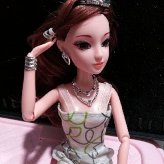 Phụ kiện trang sức búp bê (đọc kĩ mô tả)
