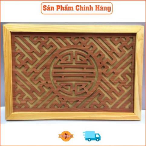 Tấm chống ám khói. Khung gỗ sồi. Trang trí trên ban thờ treo tường.